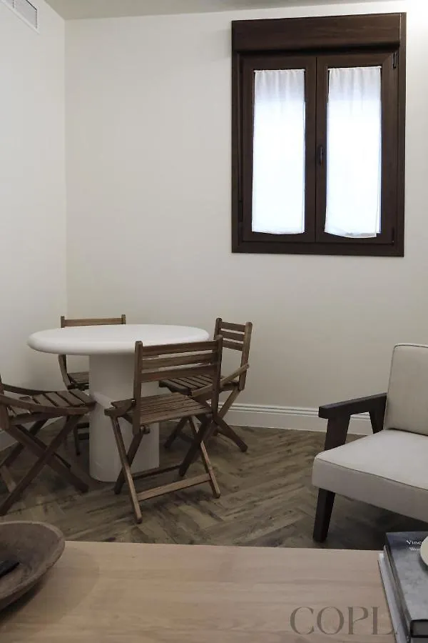 Cool&Modern Apt Para 4Pax En El Centro De Sevilla Apartamento